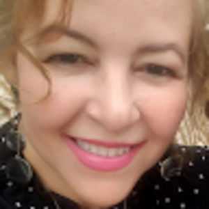 Meet your Posher, Gabriela